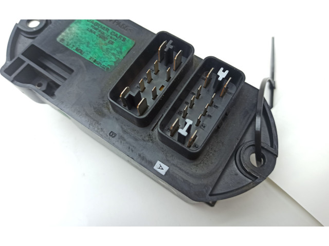 Блок предохранителей LNA2800EE, 518591028 Jaguar XJ X300