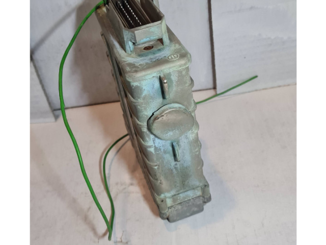 Блок управления двигателя 893907383B, 0285007061 Volkswagen Golf II