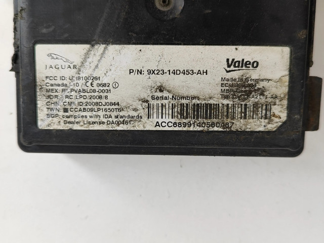 Датчик слепых зон 9X2314D453AH Jaguar XF X250