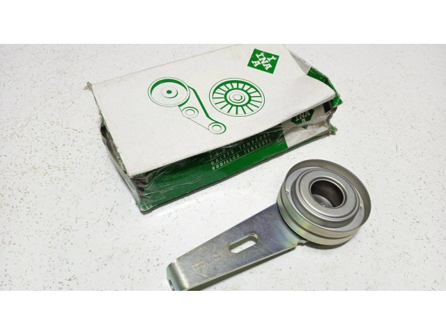 Натяжитель ремня генератора