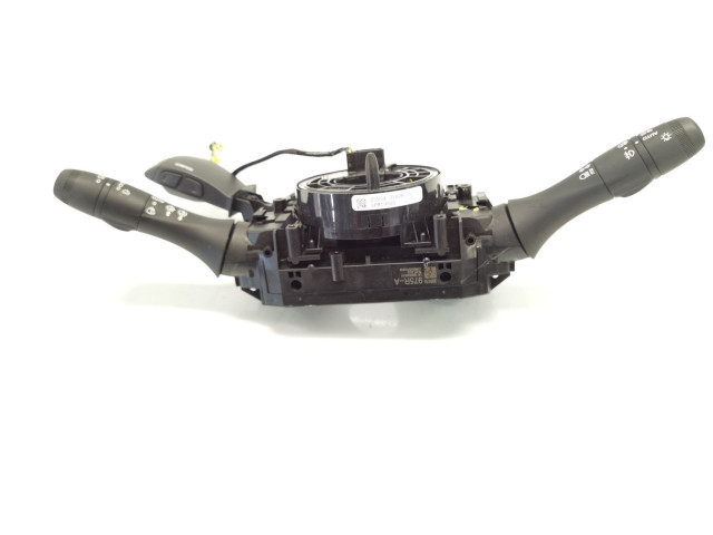 Ручка стеклоочистителей 255670975R Dacia Sandero III