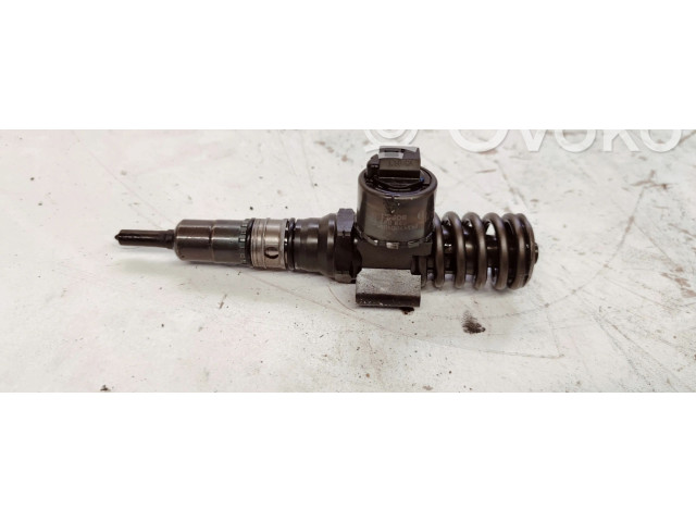 Форсунка 03G130073G Audi A3 S3 A3 Sportback 8P