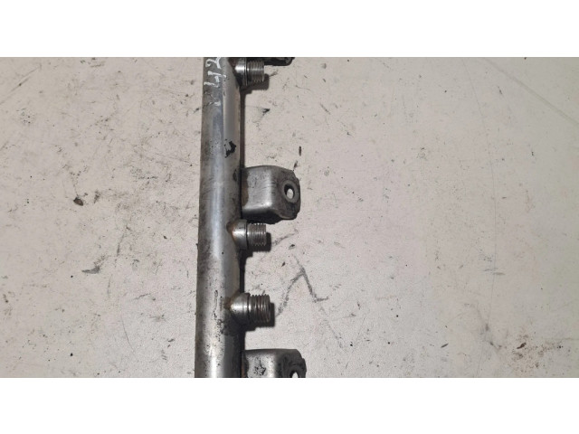 Vstřikovací lišta 7547599 BMW 7 F01 F02 F03 F04 pro benzínový motor 4.4