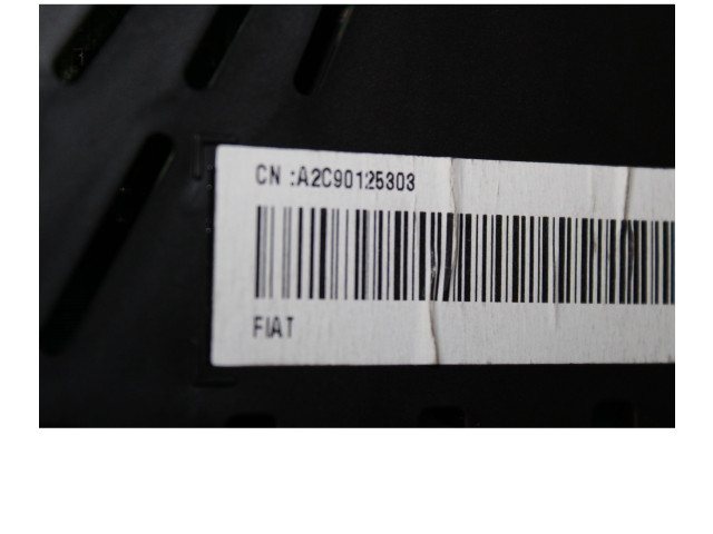 Панель приборов 52003379   Fiat 500L       