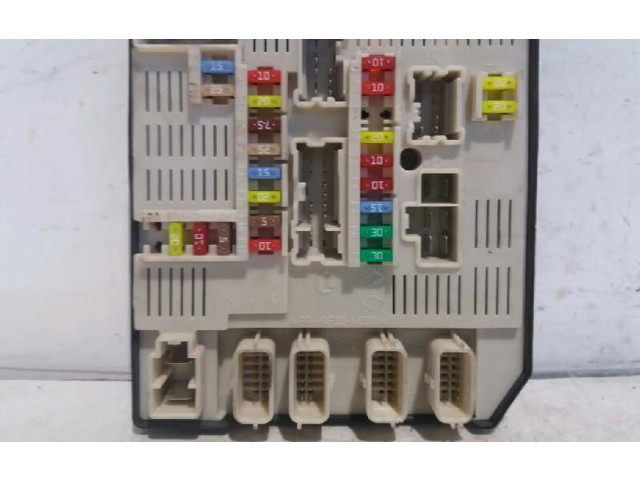 Řídící jednotka 284B60008R, 8609159177 Renault Megane III 2009