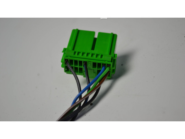 Зеркало электрическое Volvo V60 2013 - 2018 года