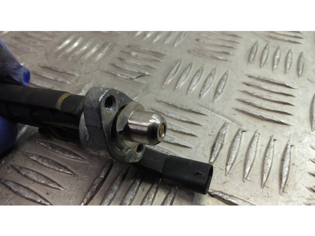 Форсунка 0261500541    BMW X3 G01 для бензинового двигателя  2