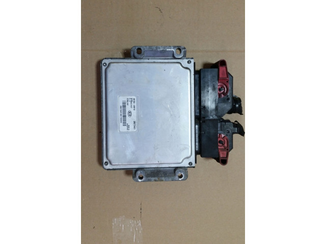 Řídící jednotka 391044x910 KIA Carnival 2007