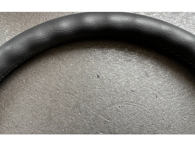 Volant Mitsubishi Pajero 1995 MB892593