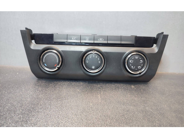 Блок управления климат-контролем 5E0820047D Skoda Octavia Mk3 (5E)