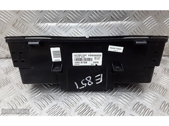 Панель приборов v0004000 Volkswagen Golf Plus