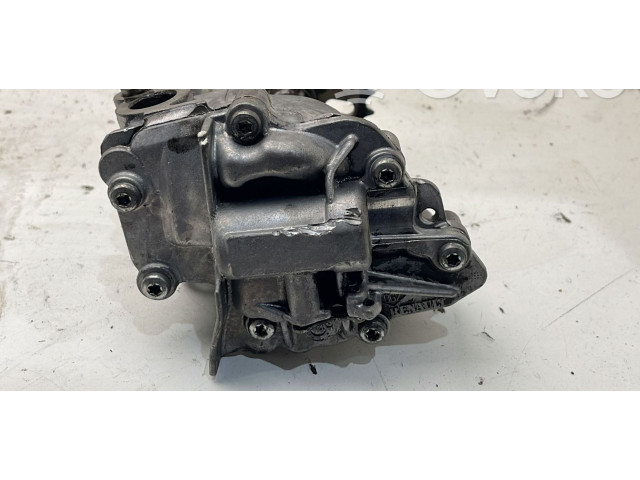 Масляный насос     Renault Trafic III (X82) 