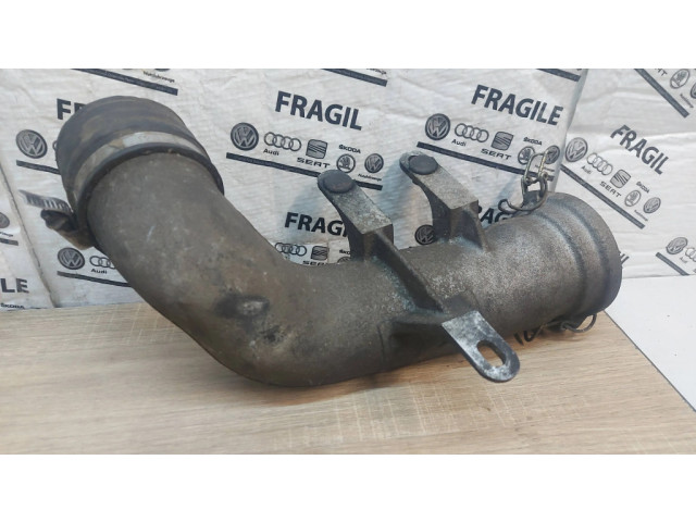 Трубка (трубки)/ шланг (шланги) интеркулера