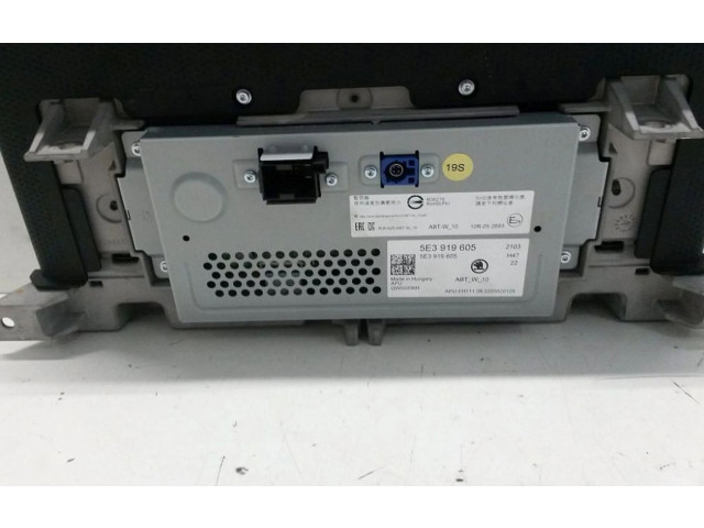 Экран/ дисплей / маленький экран 5E3919605, 5E3919605   Skoda Octavia Mk4       