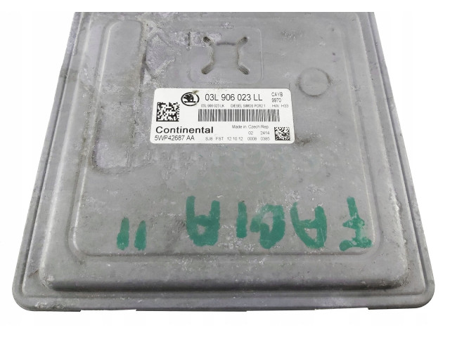Блок управления двигателя 03L906023LL, 5WP42687 Skoda Rapid (NH)