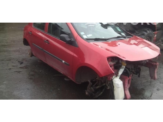 Ручка стеклоочистителей 8201590631 Renault Clio III