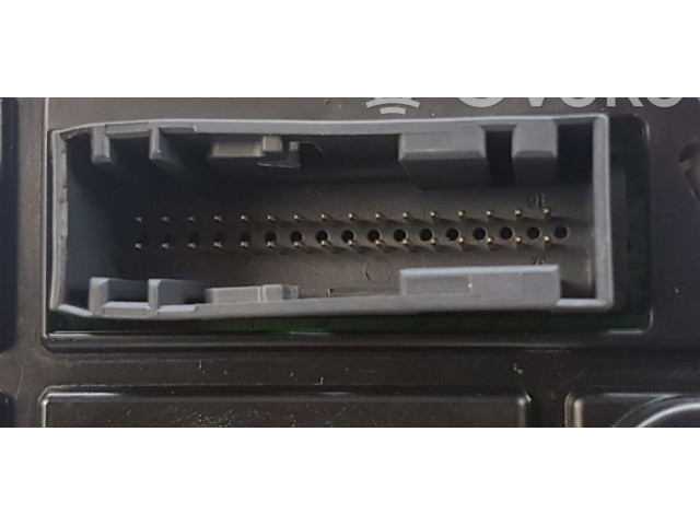 Přístrojová deska Ford Fiesta 2008 VP8A6F10894BC, 44ZP435