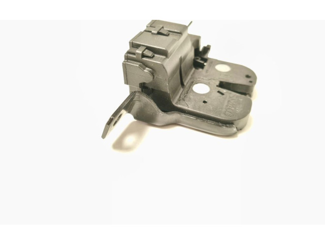 Zámek zadních dveří 7248075 BMW 1 F20 F21 2012