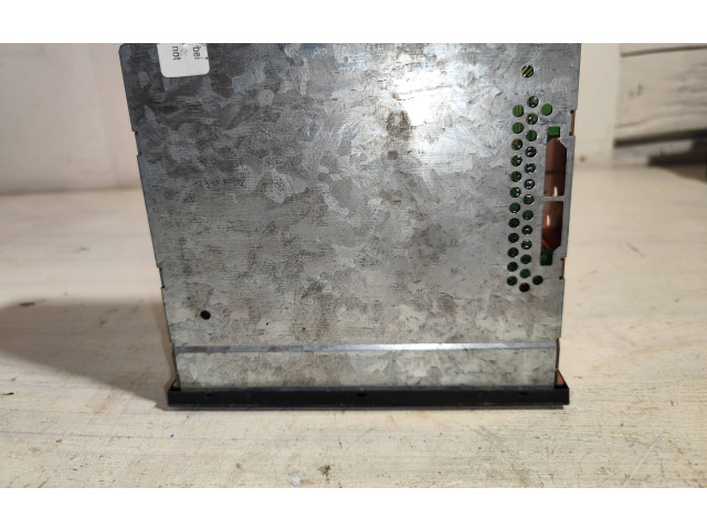 Радио/ проигрыватель CD/DVD / навигация       Skoda Superb B5 (3U)  2001 - 2008 года   