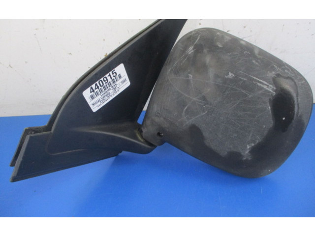 Зеркало электрическое Nissan Vanette - года