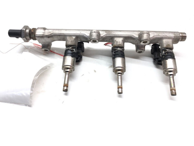 Топливная рампа    Skoda Fabia Mk3 (NJ)  