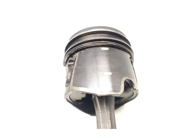 Поршень с шатуном Citroen C5