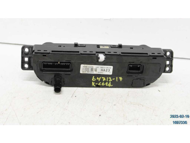 Блок управления климат-контролем 97250A2203WK KIA Ceed