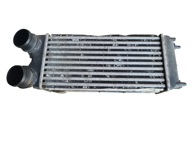 Радиатор интеркулера AV219L440AB   Ford  Fiesta  2009 - 2012 года