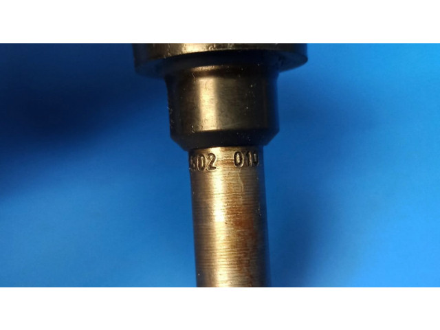 Vstřikovač 0437502010 Mercedes-Benz S W126 pro benzínový motor 2.8