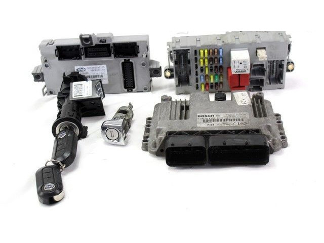 Комплект блоков управления 28138   Lancia Delta