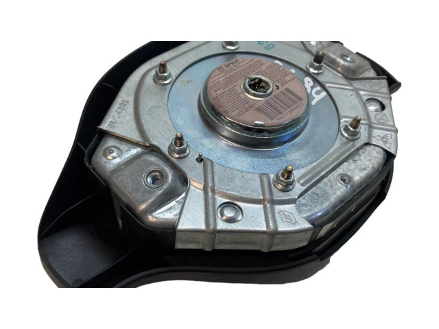 Подушка безопасности водителя 8200546962 Dacia Logan I