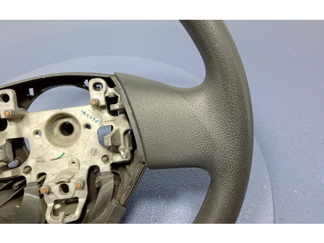 Volant Mitsubishi Space Star 2013