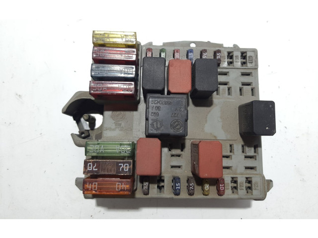 Pojistková skříňka Řídící jednotka BSM 46766775   Fiat Punto Evo 2000