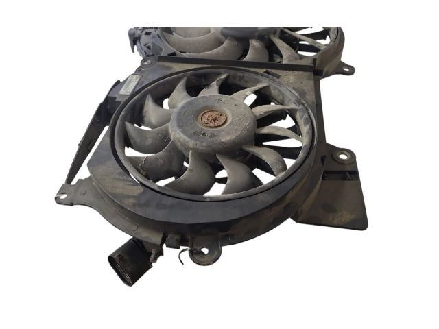 Вентилятор радиатора 4F0121003E Audi A6 S6 C6 4F