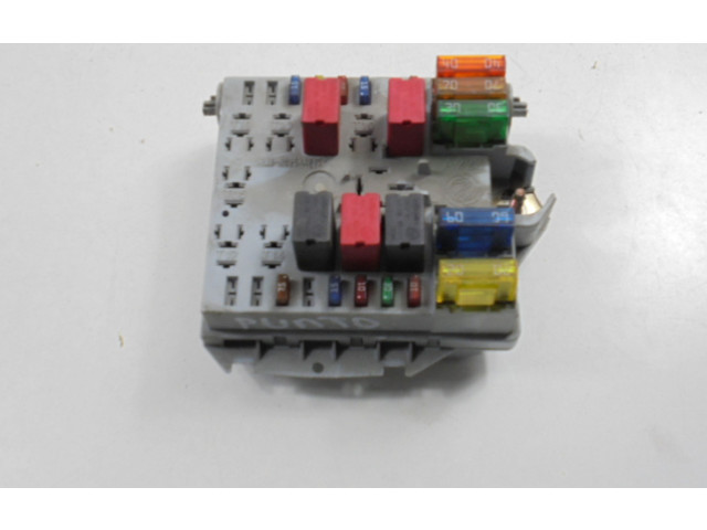 Pojistková skříňka 46835589, 46835589 Fiat Punto (188) 2004