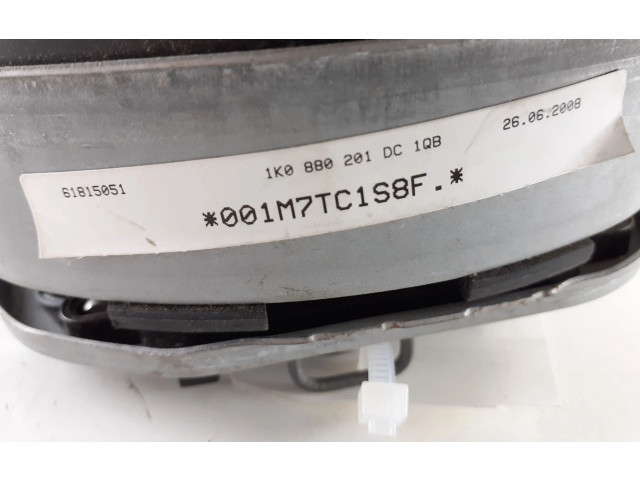Подушка безопасности водителя 1K0880201DC   Volkswagen Jetta V