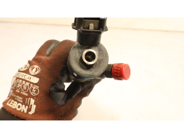 Vstřikovač 0445110214 Toyota Yaris Verso