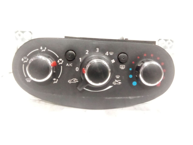 Блок предохранителей  275101406R   Dacia Sandero II    