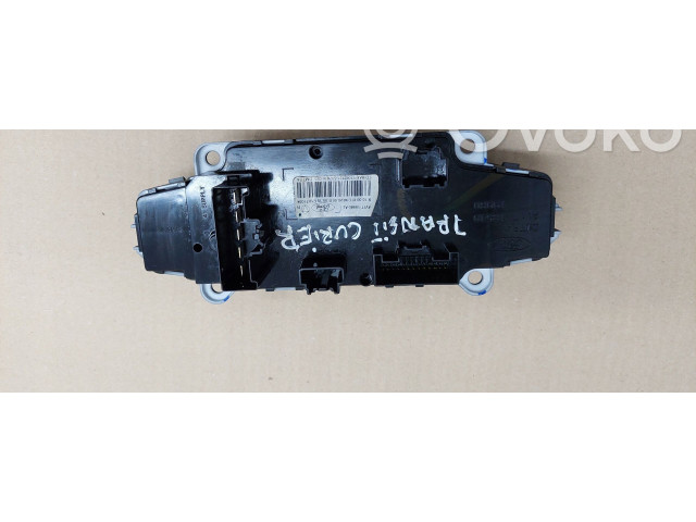 Блок управления кондиционера воздуха / климата/ печки (в салоне) AV1T19980FordOE Ford Transit Courier