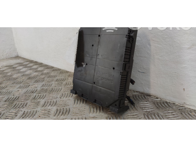 Блок предохранителей 9832881080 Peugeot 2008 II