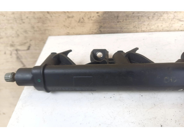 Топливная рампа 7528178, 2411066 Mini One - Cooper Coupe R56