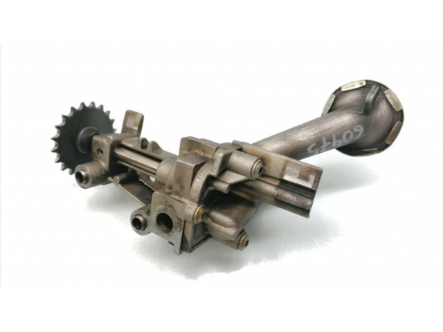 Масляный насос 7700600252, 77001007894G Renault Trafic I 1.9