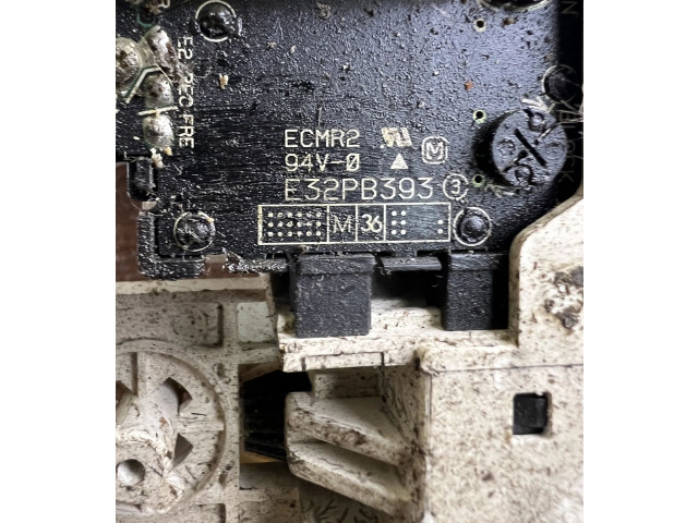 Блок управления климат-контролем MR398658 Mitsubishi Space Wagon