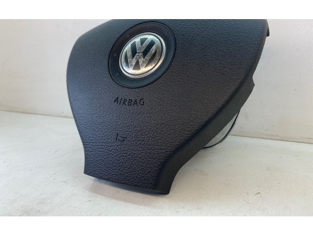 Подушка безопасности водителя 1K0880201P Volkswagen Golf Plus