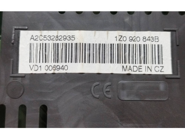 Панель приборов 1Z0920843B, A2C53282935 Skoda Octavia Mk2 (1Z)