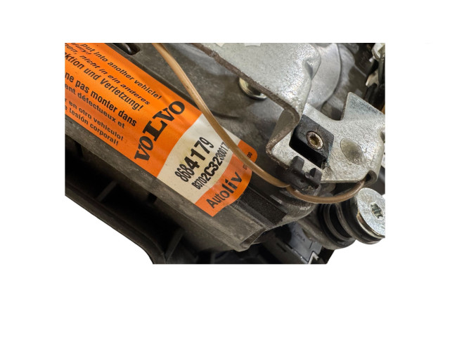 Подушка безопасности водителя 8684179   Volvo V70