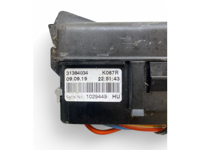 Блок предохранителей 31384034   Volvo XC90    