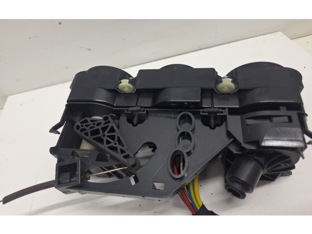 Блок управления климат-контролем    Volkswagen Caddy