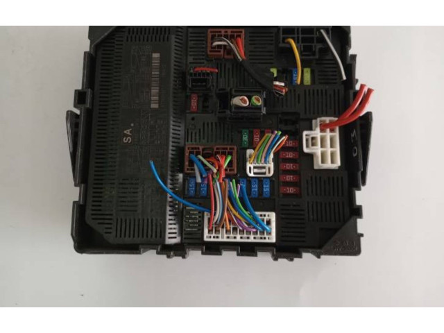 Pojistková skříňka 284B75JK1C Nissan Navara 2018