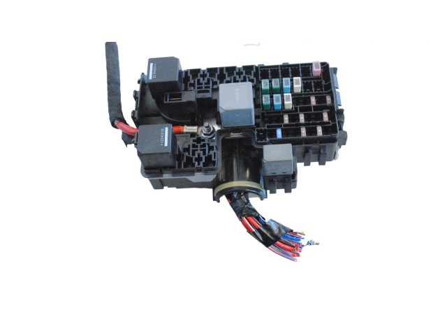 Блок предохранителей 31384034 Volvo XC90